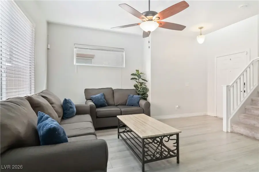 8908 Cambridge Glen Court, Las Vegas, NV 89149 - Image #3