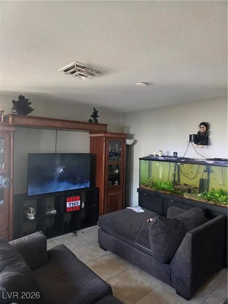 7009 Mountain Meadow Lane, Las Vegas, NV 89147 - #3