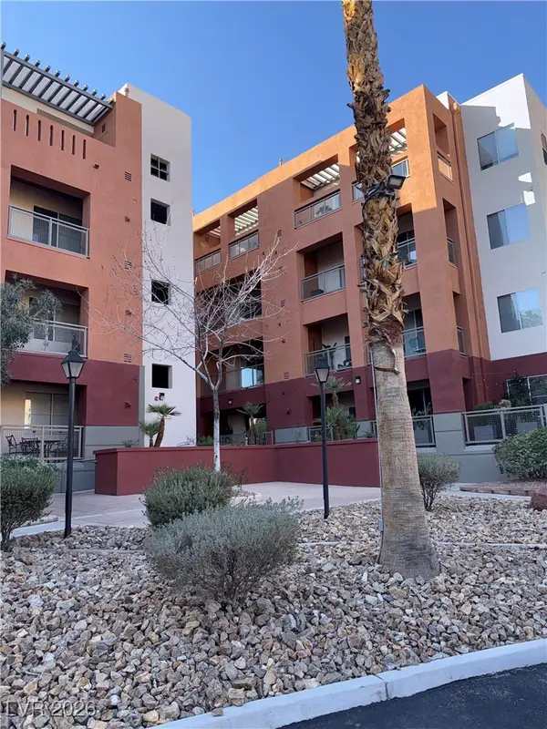 39 E Agate Avenue #304, Las Vegas, NV 89123