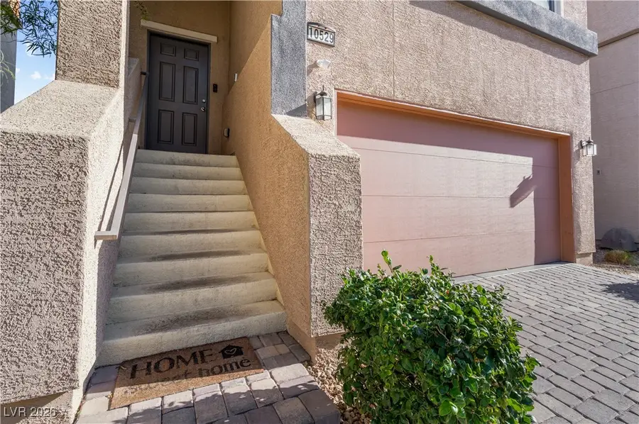 10529 Shiny Skies Drive, Las Vegas, NV 89129 - Image #2