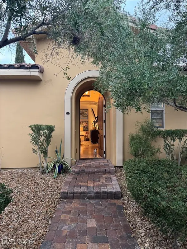 29 Via Mantova #1, Henderson, NV 89011