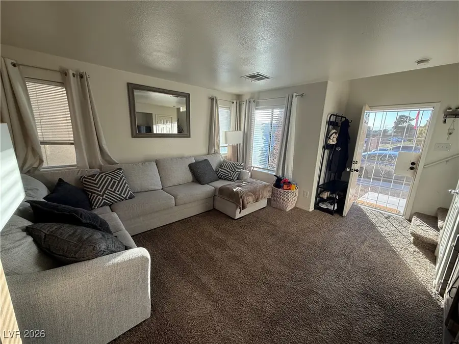 2078 Sandy Lane, Las Vegas, NV 89115 - #2