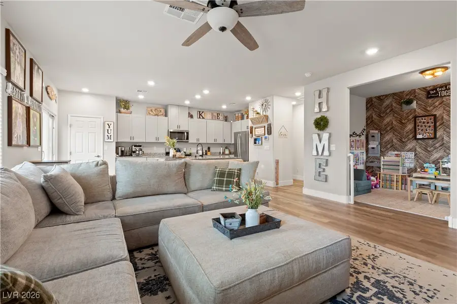 7562 Brody Meadows Street, North Las Vegas, NV 89084 - Image #2