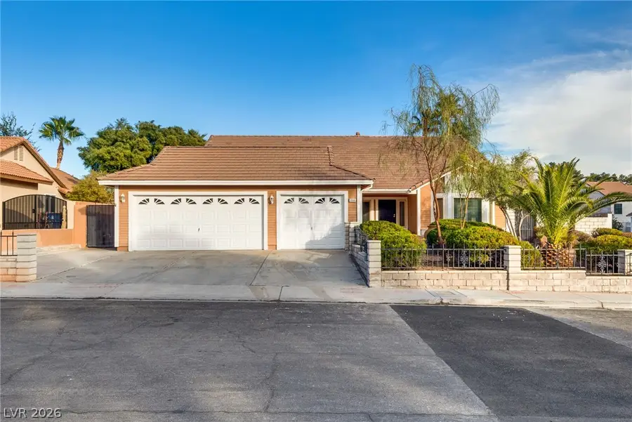 3308 Shoreline Drive, Las Vegas, NV 89117 - Image #2