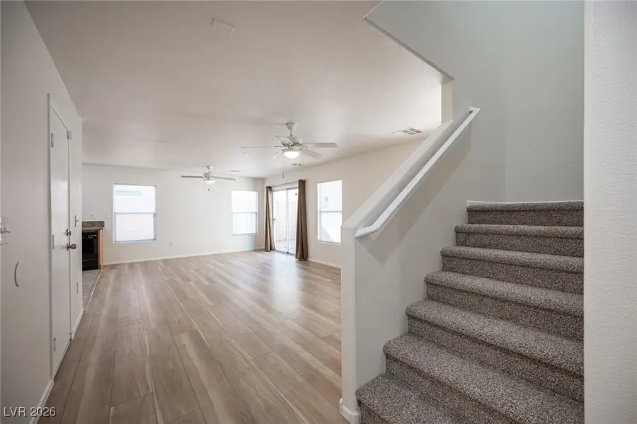7313 Camden Pine Avenue, Las Vegas, NV 89129 - Image #2