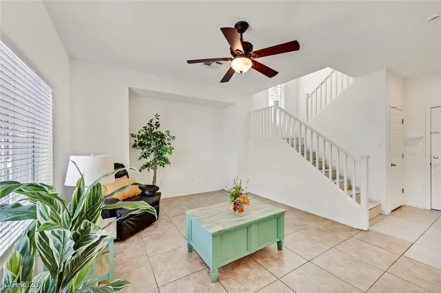 935 Maple Pines Avenue, North Las Vegas, NV 89081 - Image #2