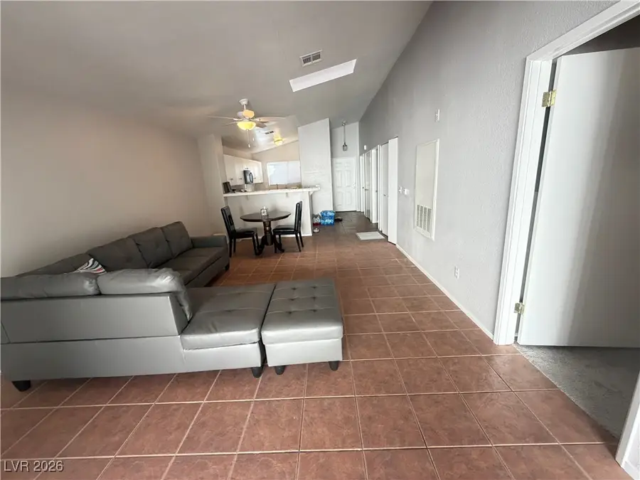 7828 Settlers Ridge Lane, Las Vegas, NV 89145 - Image #3