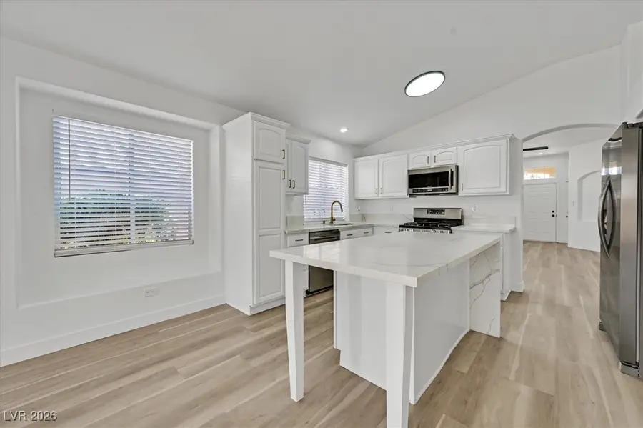 10532 White Heath Court, Las Vegas, NV 89144 - Image #3