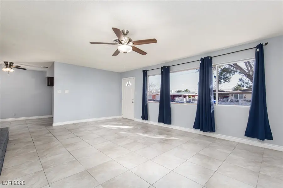 1613 Manhattan Drive, Las Vegas, NV 89106 - Image #3