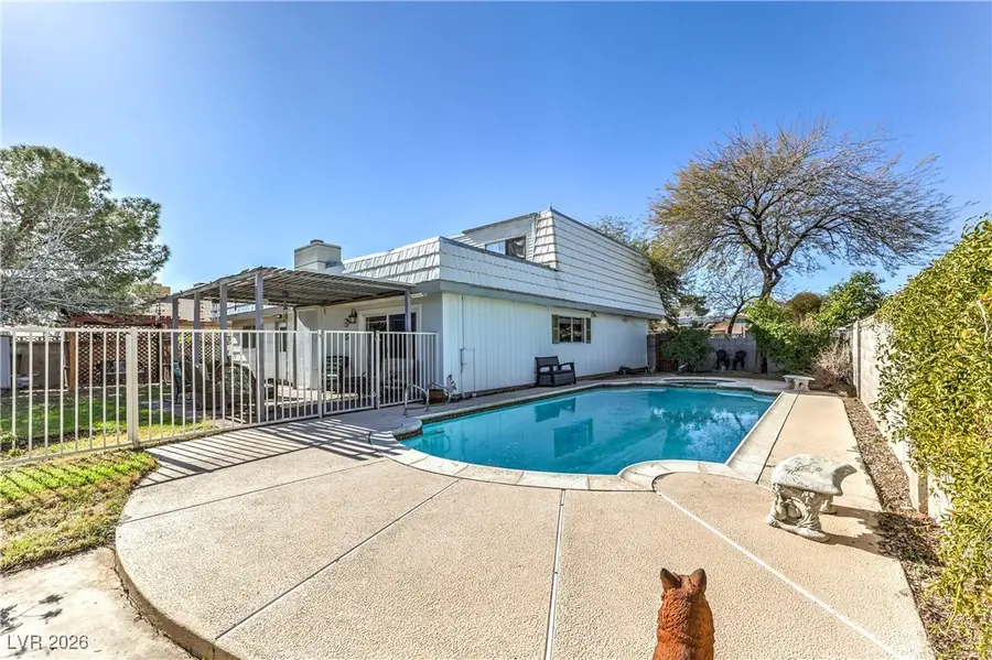 317 Analisa Lane, Las Vegas, NV 89145 - Image #3