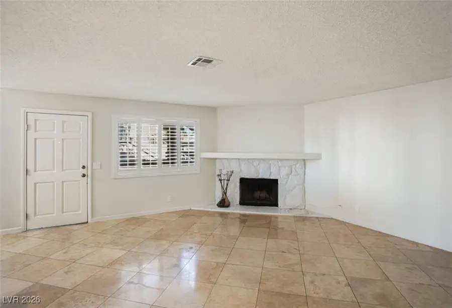 929 Boulder Mesa Drive #102, Las Vegas, NV 89128 - Image #3
