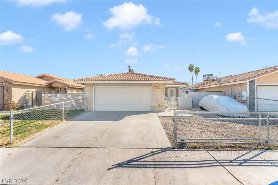 1824 Yellow Rose Street, Las Vegas, NV 89108 - Image #3