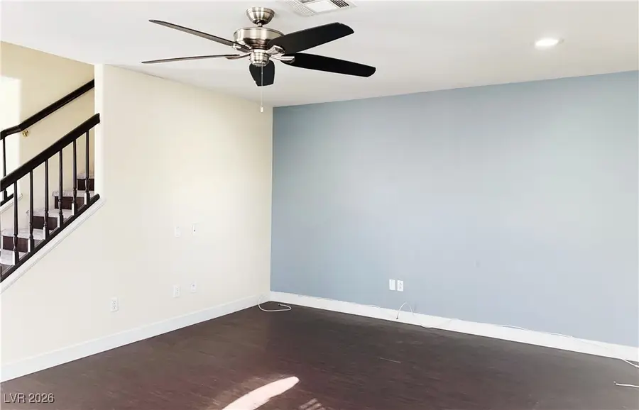 3910 Starfield Lane, Las Vegas, NV 89147 - Image #2