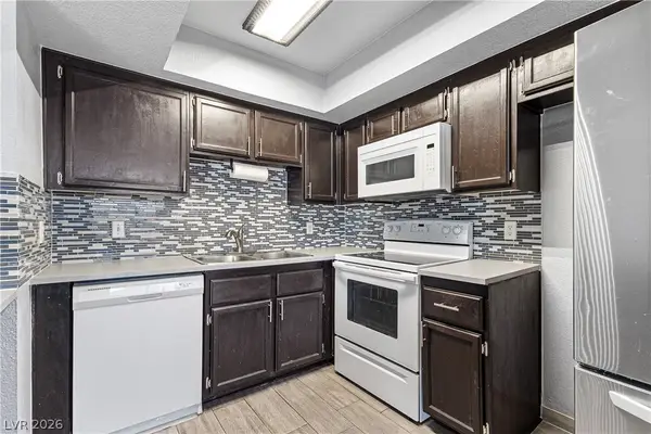 1113 Sulphur Springs Lane #202, Las Vegas, NV 89128