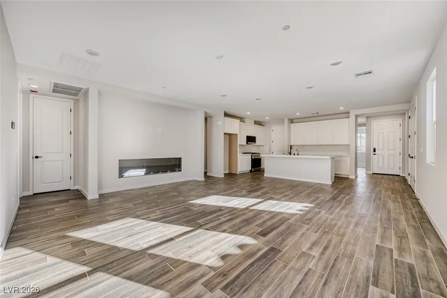 8337 Vanhoy Creek Street, Las Vegas, NV 89166 - Image #2