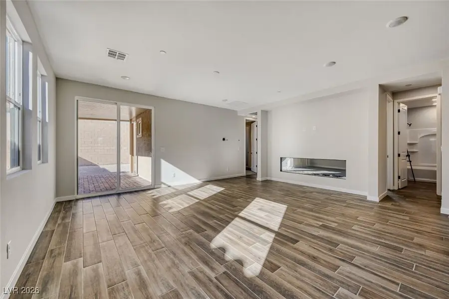 8337 Vanhoy Creek Street, Las Vegas, NV 89166 - Image #3
