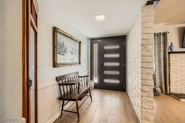 2748 Heritage Circle, Las Vegas, NV 89121