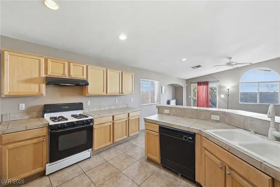 7674 Rainbow Cove Drive, Las Vegas, NV 89131 - #3