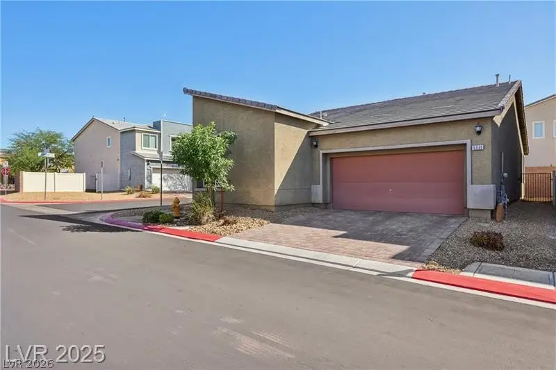 6940 Whispering Falls Drive, North Las Vegas, NV 89084 - Image #3