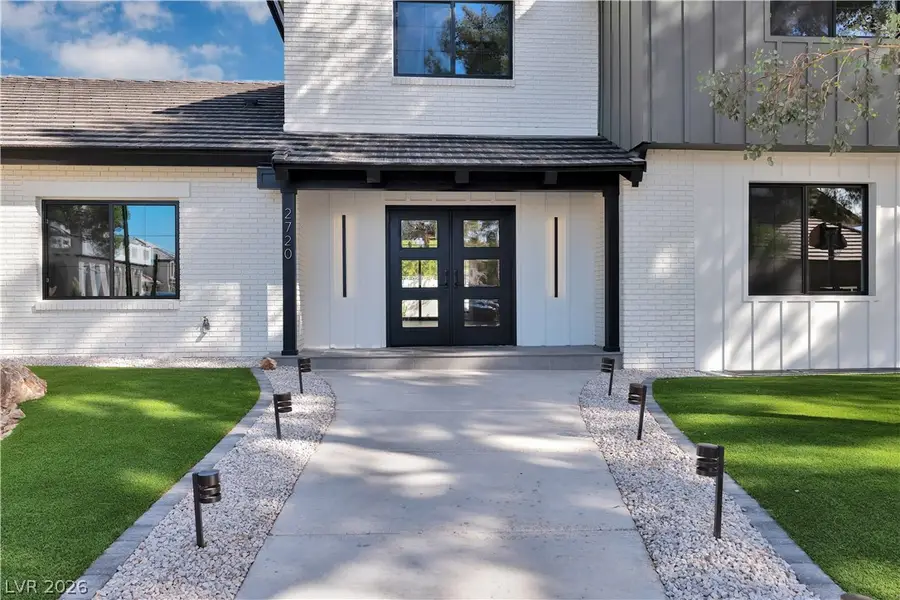 2720 Tioga Pines Circle, Las Vegas, NV 89117 - #2