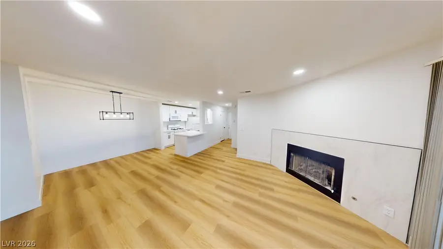2200 S Fort Apache Road #2047, Las Vegas, NV 89117 - Image #2