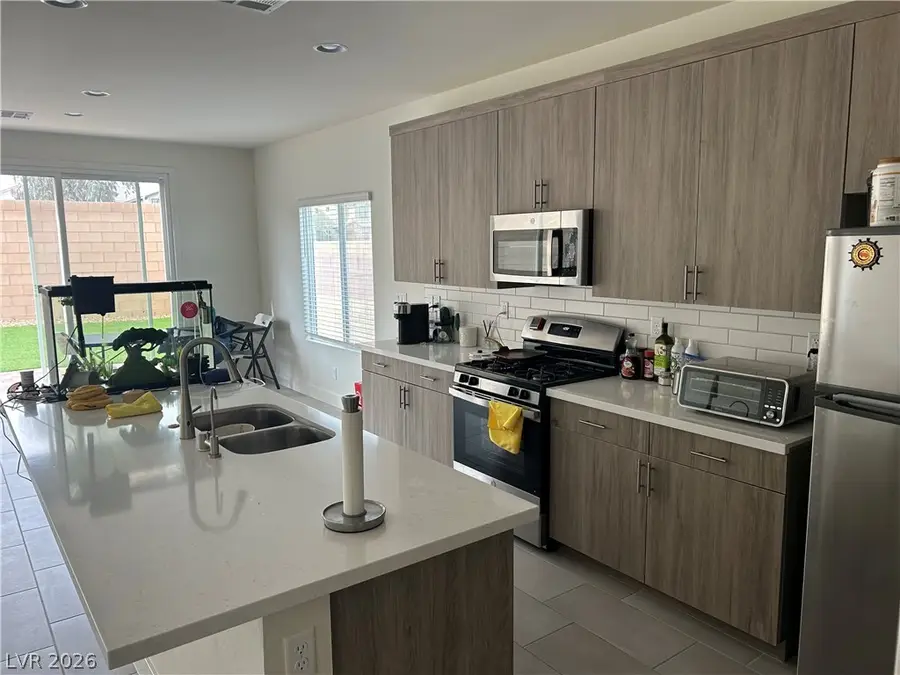 9153 Bluebell Knoll Court, Las Vegas, NV 89178 - #2