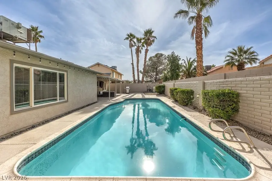 5261 Sepulveda Boulevard, Las Vegas, NV 89118 - #2