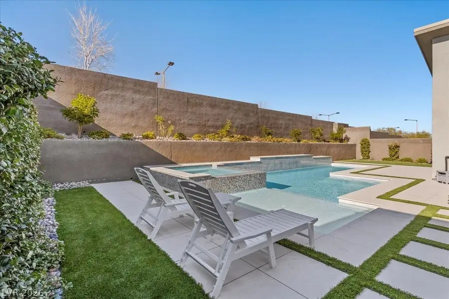 413 Highview Ridge Avenue, Las Vegas, NV 89138 - #2