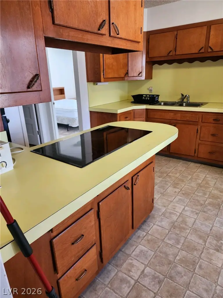 945 Avenue K, Ely, NV 89301 - #2