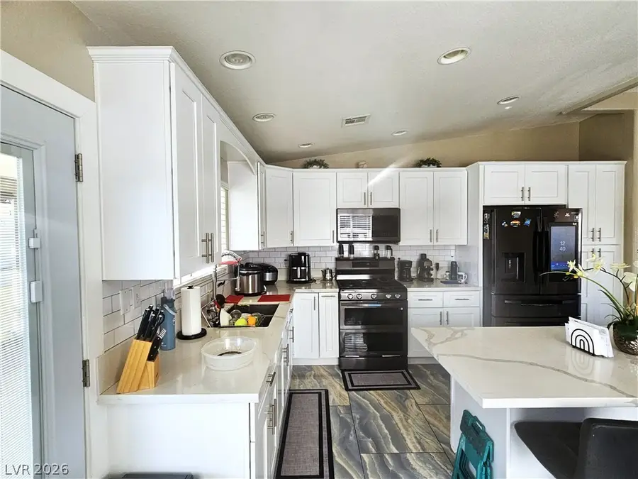 5231 Olive Dale Court, North Las Vegas, NV 89031 - #3