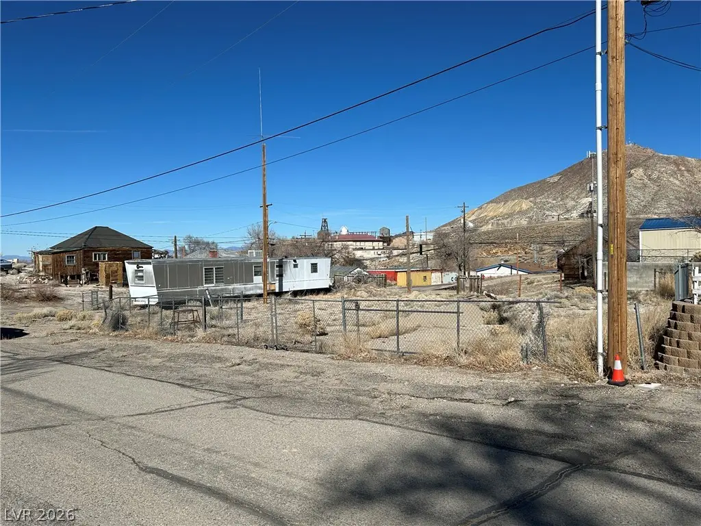 626 N South Street, Tonopah, NV 89049 - #1