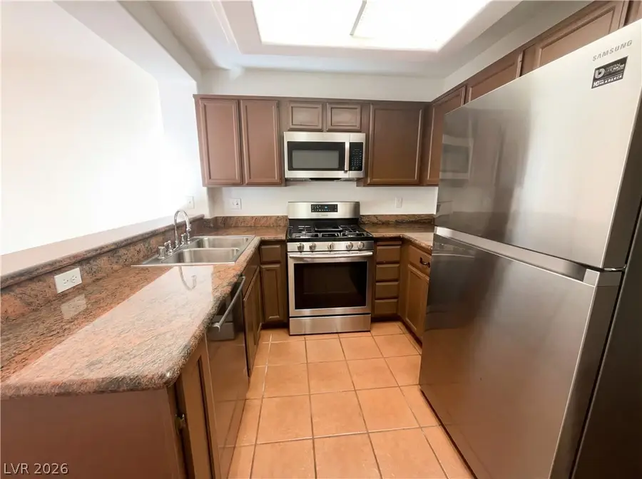 3431 White Mission Drive, Las Vegas, NV 89129 - Image #2