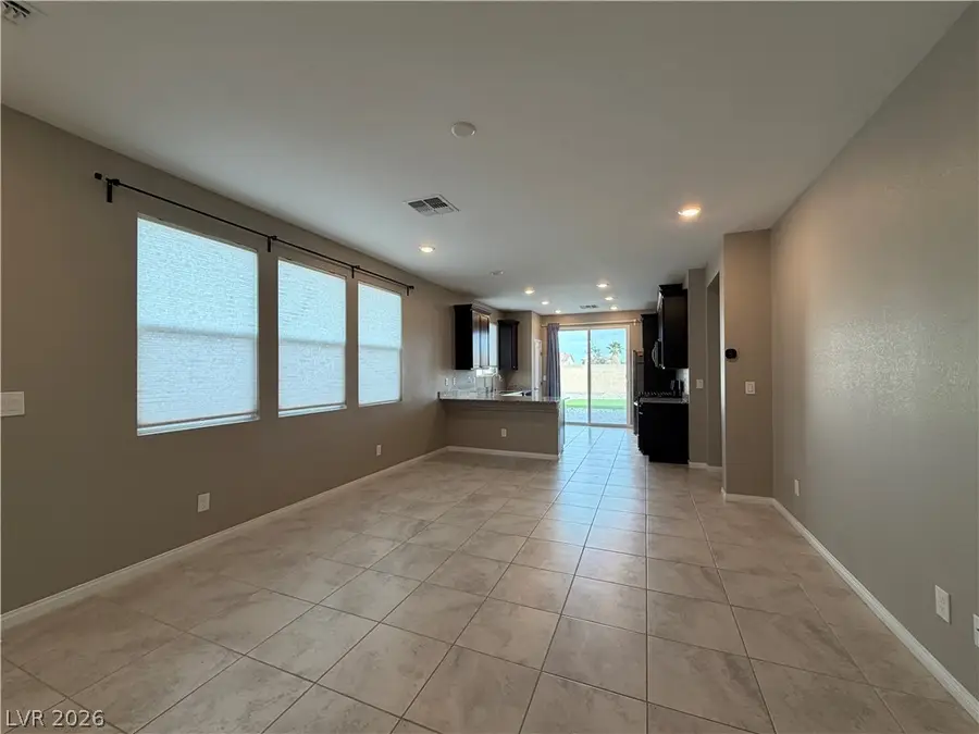 5802 Holbeche Street, Las Vegas, NV 89113 - Image #2