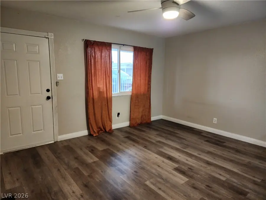 6120 Chelsea Circle, Las Vegas, NV 89107 - #3