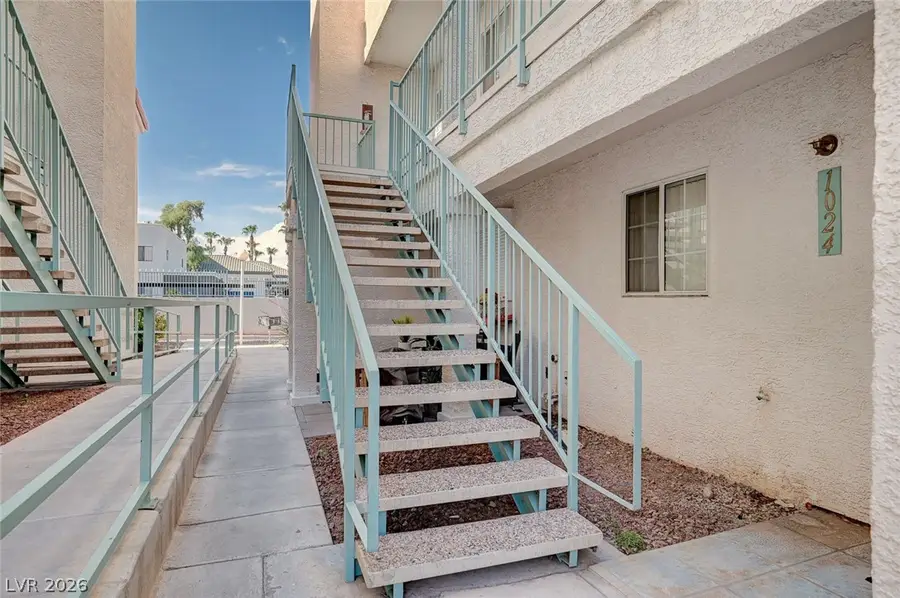 2725 S Nellis Boulevard #2023, Las Vegas, NV 89121 - Image #3