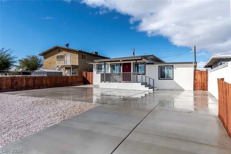 623 N 10th Street, Las Vegas, NV 89101 - #3