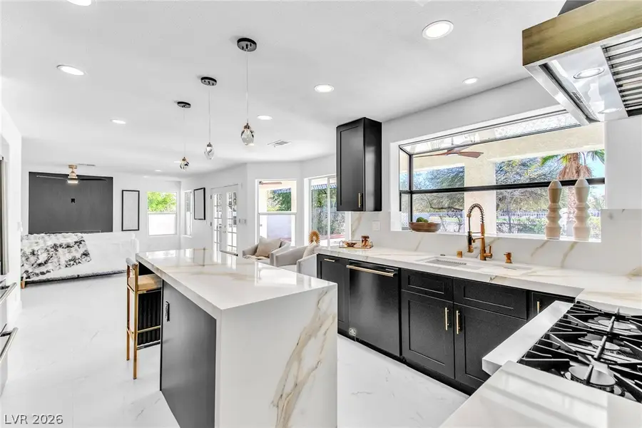 7333 Painted Shadows Way, Las Vegas, NV 89149 - Image #3