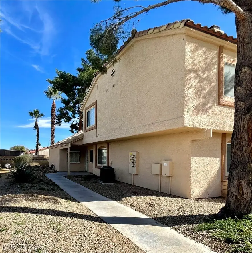 1632 N Torrey Pines Drive #101, Las Vegas, NV 89108 - #3