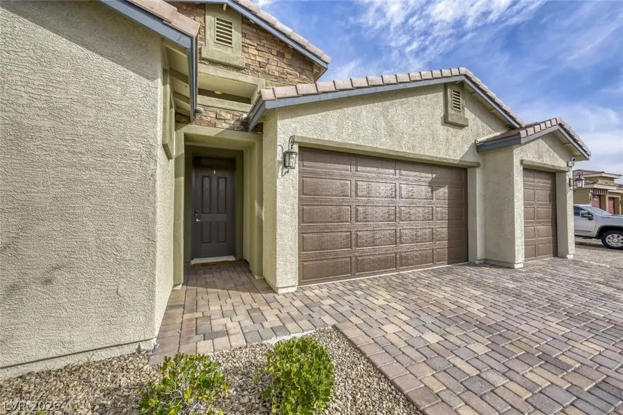 7290 Southern Magnolia Street, Las Vegas, NV 89149 - #2