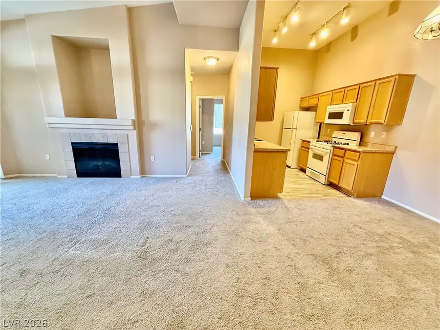 3361 Indian Shadow Street #201, Las Vegas, NV 89129 - #3