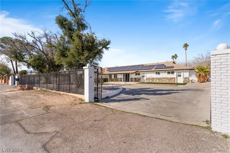 2106 W Oakey Boulevard, Las Vegas, NV 89102 - #2