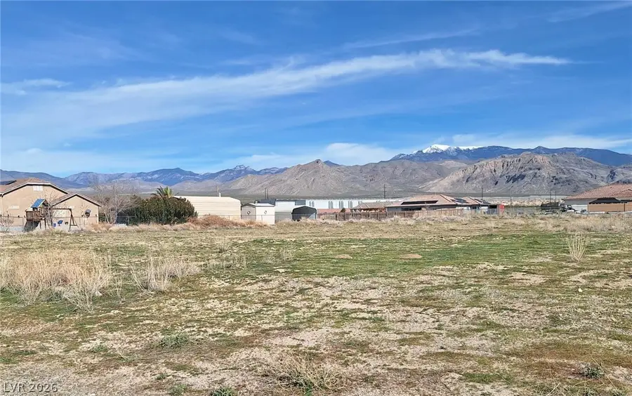 2801 S Rainbow Avenue, Pahrump, NV 89048 - #3