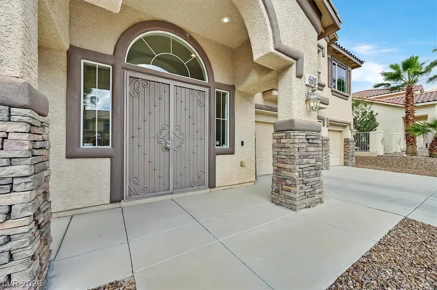 6618 Cave Rock Avenue, Las Vegas, NV 89110 - #2