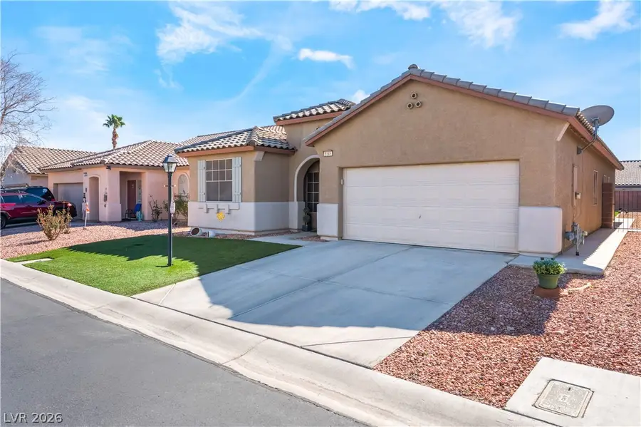 5949 Pavilion Lakes Avenue, Las Vegas, NV 89122 - #3