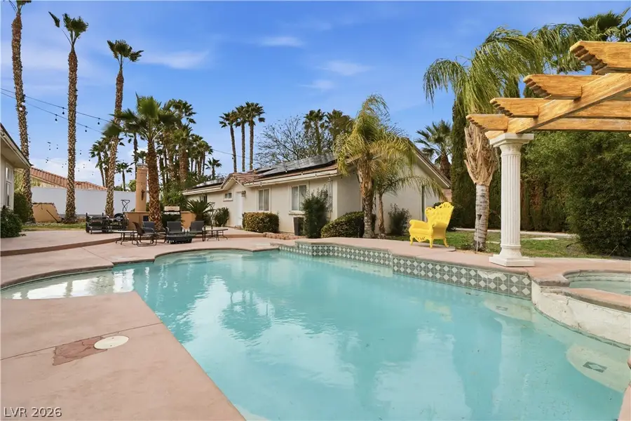 5100 Elvis Presley Court, Las Vegas, NV 89131 - #3