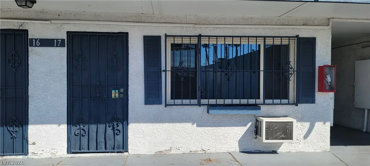 4600 Paradise Road #17, Las Vegas, NV 89169 - #1