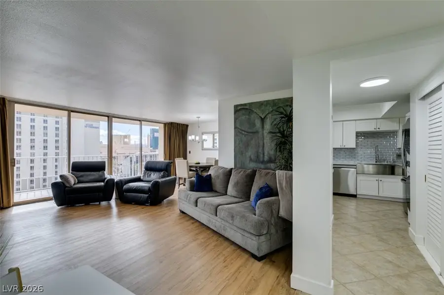 205 E Harmon Avenue #1005, Las Vegas, NV 89169 - #2
