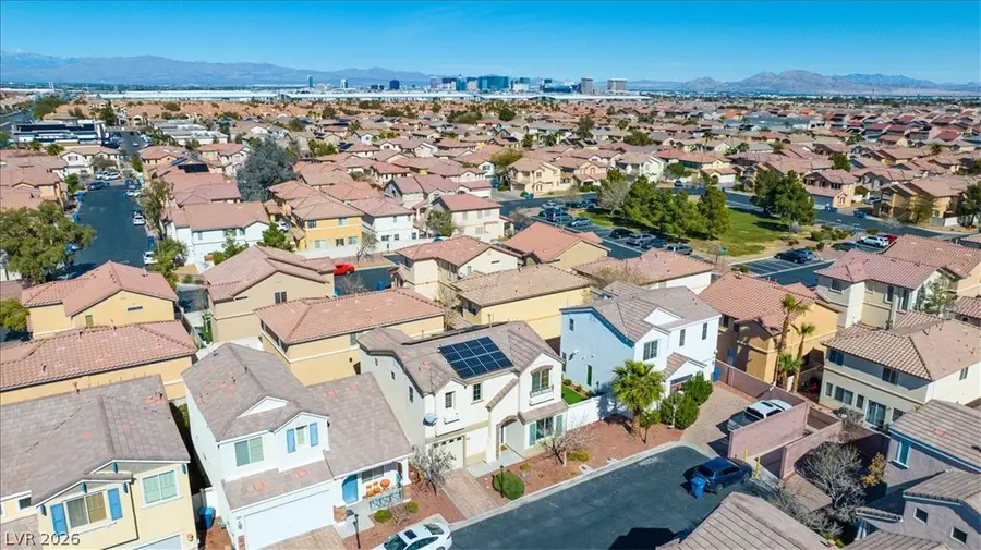 6050 Glowing Cottage Court, Las Vegas, NV 89139 - #2