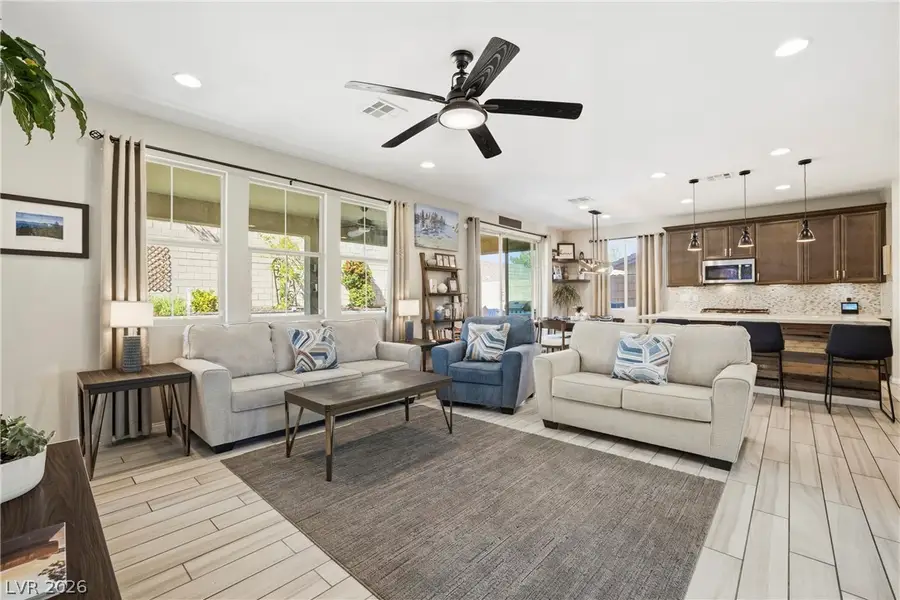 8111 California Pine Street, Las Vegas, NV 89166 - #3