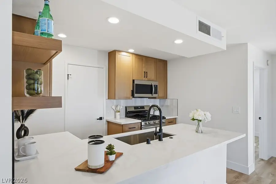 7570 W Flamingo Road #122, Las Vegas, NV 89147 - #2